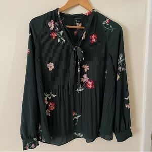 Ann Tayor Loft Floral Pleated Tie Neck Blouse